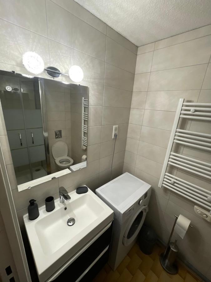 Studio Cabine Clim Wifi Parking Draps - 1 Etoile - Self Check-In Possible La Grande-Motte Zewnętrze zdjęcie